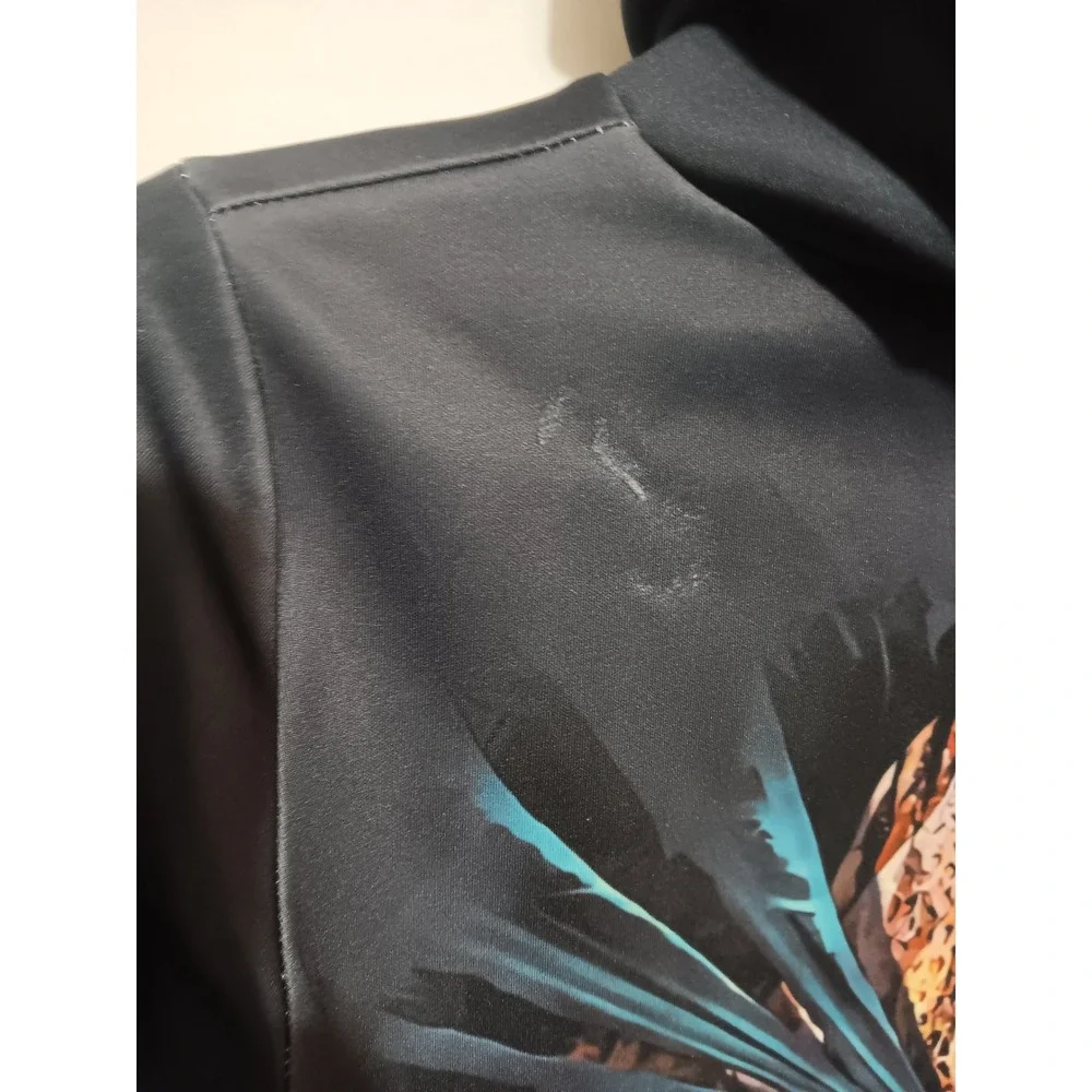 N/A black pullover